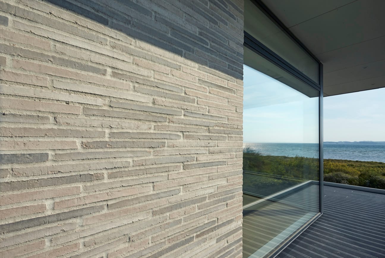 Larsen brick from PGH in Lang Mursten range