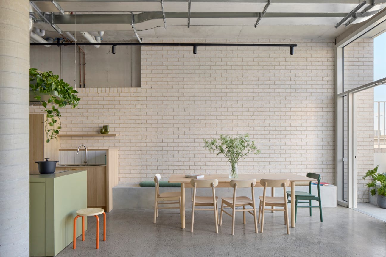 Fresh White brick from PGH in Simply Hamptons