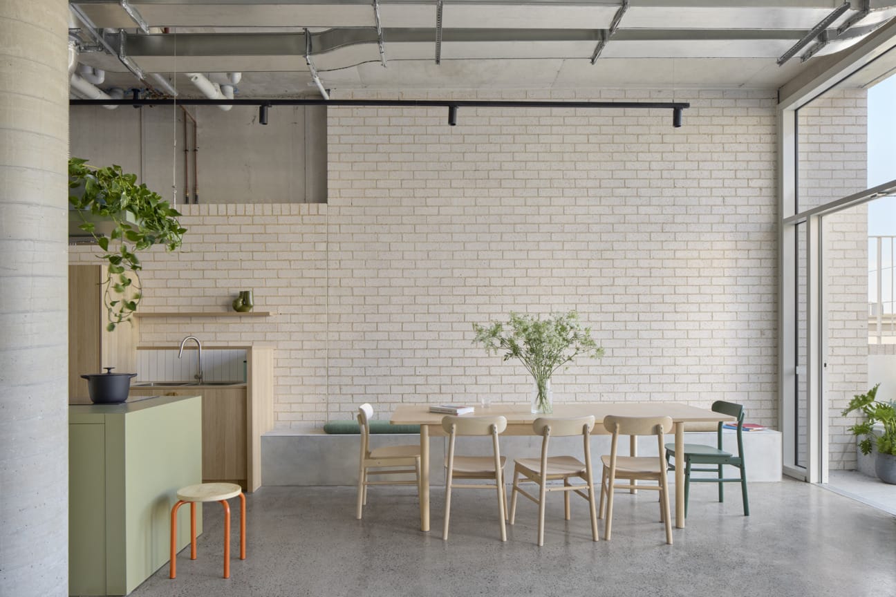 Fresh White brick from PGH in Simply Hamptons